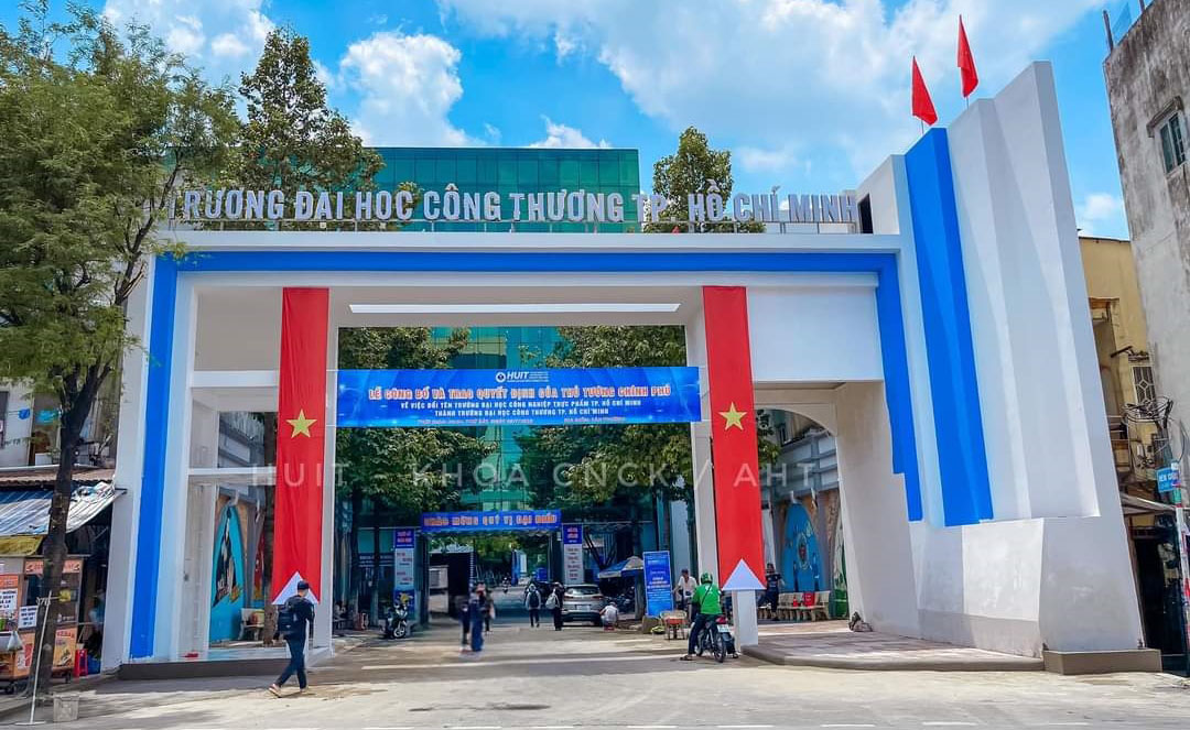 Khoa Công nghệ Hóa học_Khoảnh khắc đẹp, đánh dấu một cột mốc mới trong chặng đường phát triển của HUIT