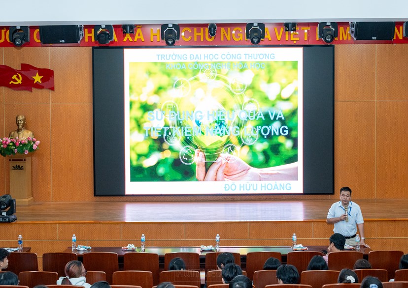 Topic 1: Efficient and Energy-Saving Use of Energy